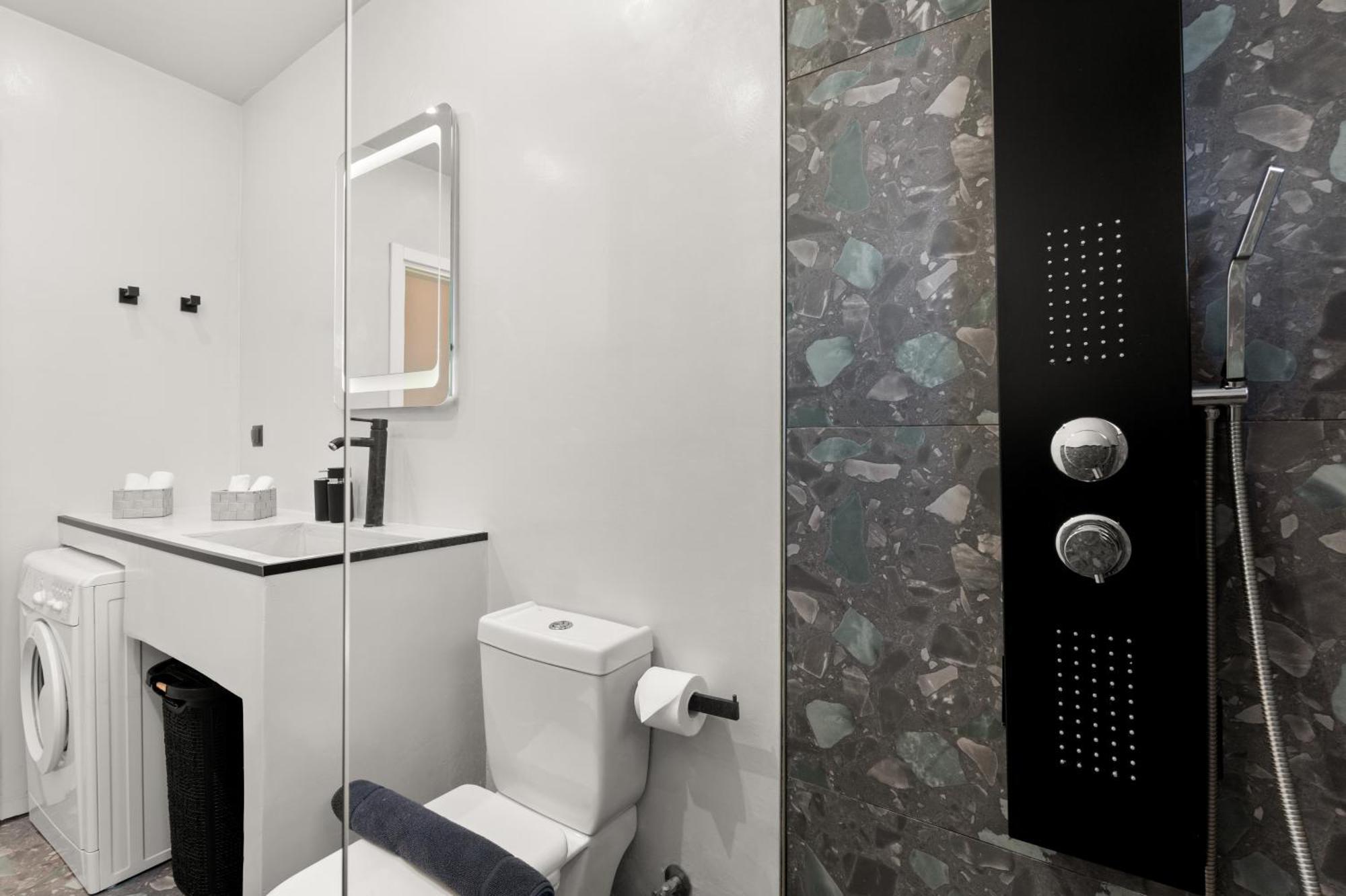 Luxury Apartment In Glyfada Athens Luaran gambar